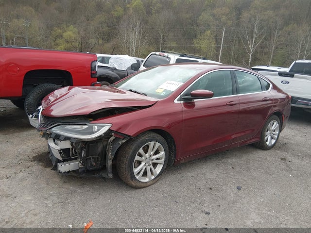 44832114 :رقم المزاد ، 1C3CCCAB0FN521211 vin ، 2015 Chrysler 200 Limited مزاد بيع