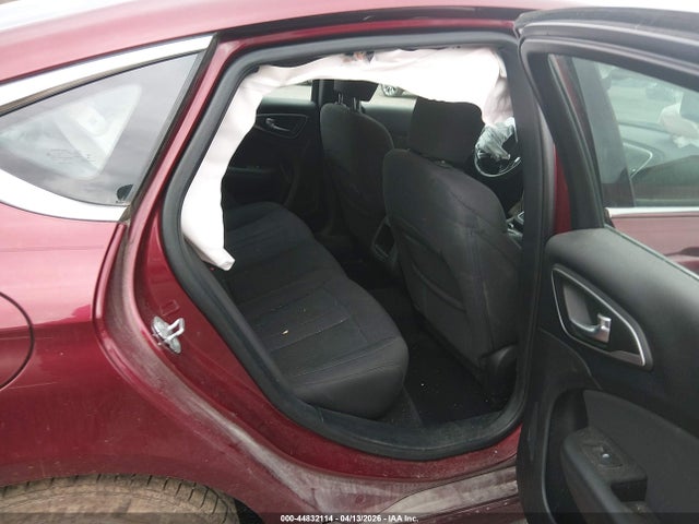 44832114 :رقم المزاد ، 1C3CCCAB0FN521211 vin ، 2015 Chrysler 200 Limited مزاد بيع