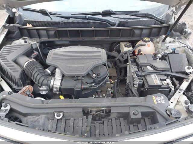 44832136 :رقم المزاد ، 1GYKNERS3HZ102647 vin ، 2017 Cadillac Xt5 Premium Luxury مزاد بيع