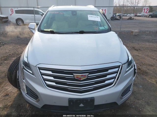 44832136 :رقم المزاد ، 1GYKNERS3HZ102647 vin ، 2017 Cadillac Xt5 Premium Luxury مزاد بيع