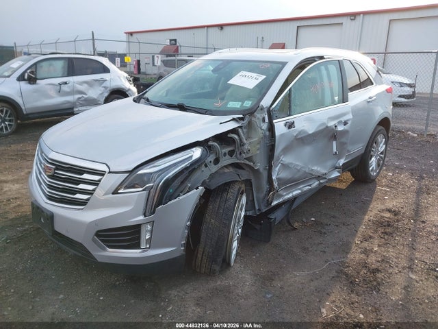 44832136 :رقم المزاد ، 1GYKNERS3HZ102647 vin ، 2017 Cadillac Xt5 Premium Luxury مزاد بيع