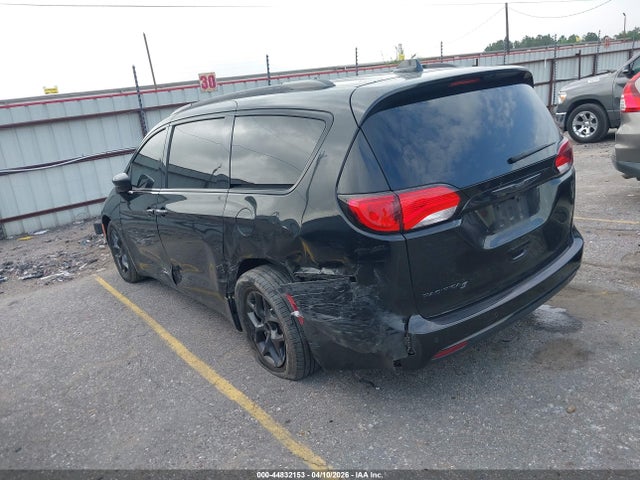 Продажа на аукционе авто 2018 Chrysler Pacifica Touring L, vin: 2C4RC1BG4JR174658, номер лота: 44832153