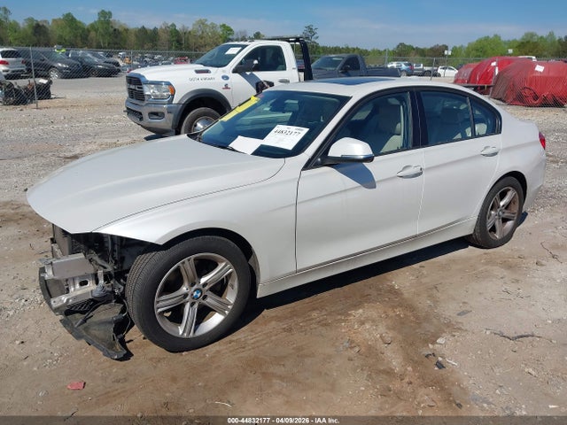 44832177 :رقم المزاد ، WBA3A5C59FP604934 vin ، 2015 Bmw 328i مزاد بيع