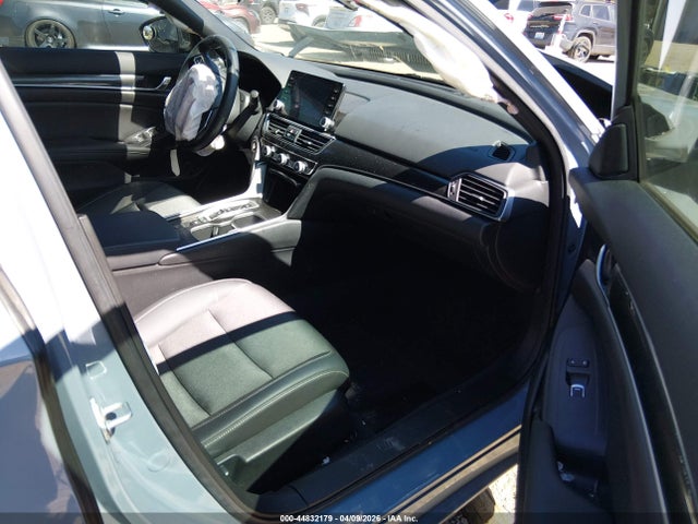 1HGCV3F25NA022961 Honda Accord Hybrid Sport