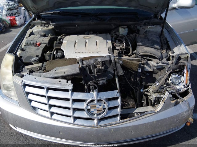 44832188 :رقم المزاد ، 1G6KD57Y16U187033 vin ، 2006 Cadillac Dts Standard مزاد بيع