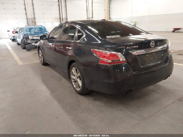 44832189 :رقم المزاد ، 1N4AL3AP2FN882119 vin ، 2015 Nissan Altima 2.5 Sl مزاد بيع
