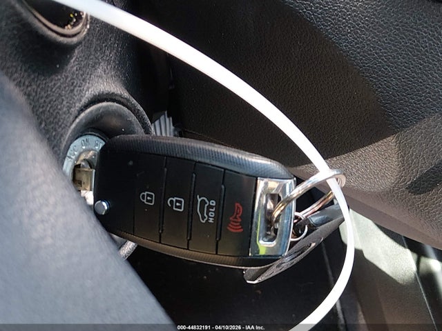 Продаж на аукціоні авто 2017 Kia Sorento 3.3l Lx, vin: 5XYPGDA58HG228393, номер лоту: 44832191