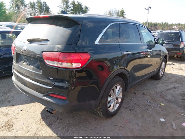 Продаж на аукціоні авто 2017 Kia Sorento 3.3l Lx, vin: 5XYPGDA58HG228393, номер лоту: 44832191