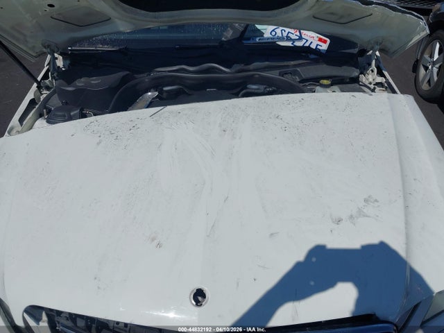 44832192 :رقم المزاد ، WDDHF7CBXBA418057 vin ، 2011 Mercedes-benz E 550 مزاد بيع