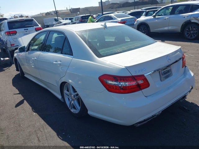 44832192 :رقم المزاد ، WDDHF7CBXBA418057 vin ، 2011 Mercedes-benz E 550 مزاد بيع