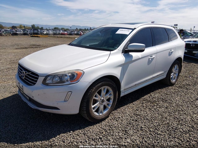 YV4612RK3F2737890 Volvo Xc60 T5/t5 Premier