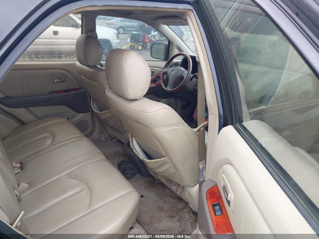 44832201 :رقم المزاد ، JTJGF10U530157921 vin ، 2003 Lexus Rx 300 مزاد بيع