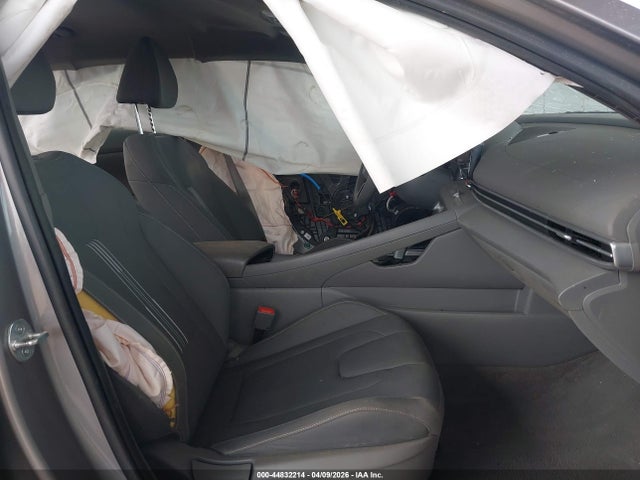 KMHLS4AG5PU521742 Hyundai ELANTRA SEL