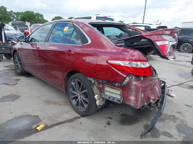 44832218 :رقم المزاد ، 4T1BF1FK1GU528800 vin ، 2016 Toyota Camry Xse مزاد بيع