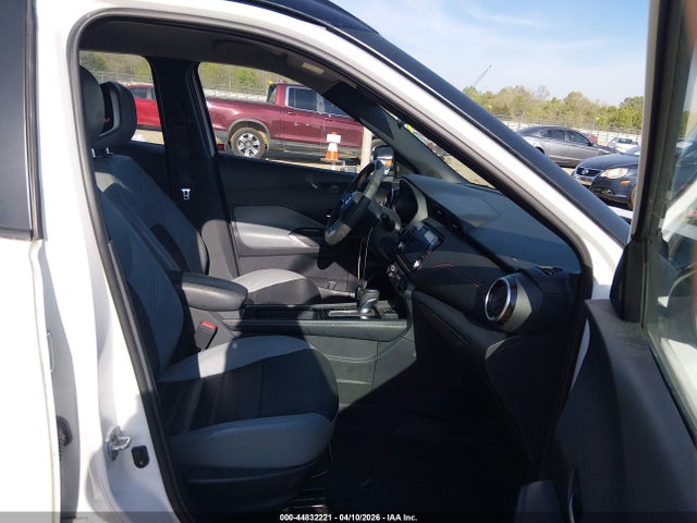 Продаж на аукціоні авто 2021 Nissan Kicks Sr Xtronic Cvt, vin: 3N1CP5DV0ML558146, номер лоту: 44832221
