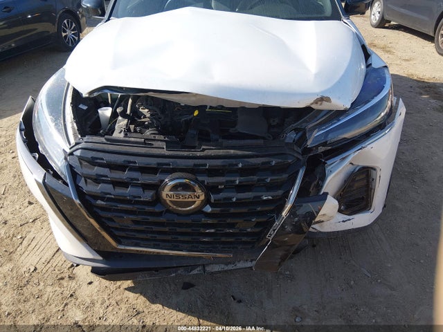 Продаж на аукціоні авто 2021 Nissan Kicks Sr Xtronic Cvt, vin: 3N1CP5DV0ML558146, номер лоту: 44832221