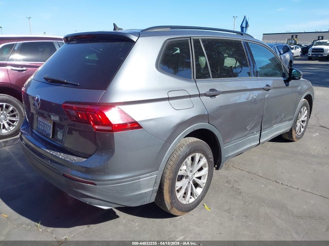 3VV1B7AX0LM036776 Volkswagen Tiguan 2.0t S