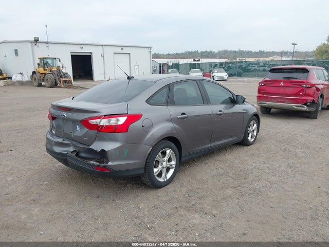 Ford FOCUS SE 2014 1FADP3F28EL377792 Image 4