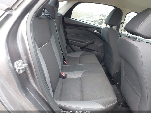 Ford FOCUS SE 2014 1FADP3F28EL377792 Image 8