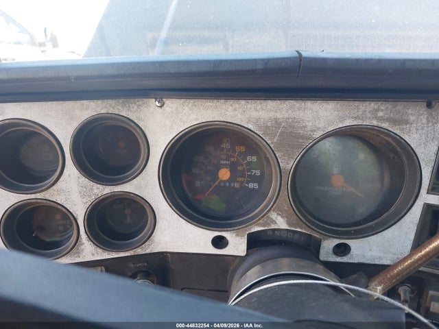 44832254 :رقم المزاد ، 1GTDR14K8HS531309 vin ، 1987 Gmc R15 Conventional R1500 مزاد بيع