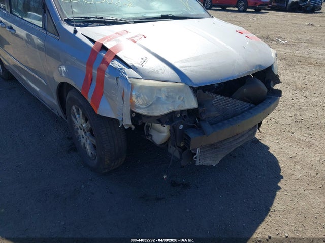 44832292 :رقم المزاد ، 2C4RC1BG9DR631467 vin ، 2013 Chrysler Town & Country Touring مزاد بيع