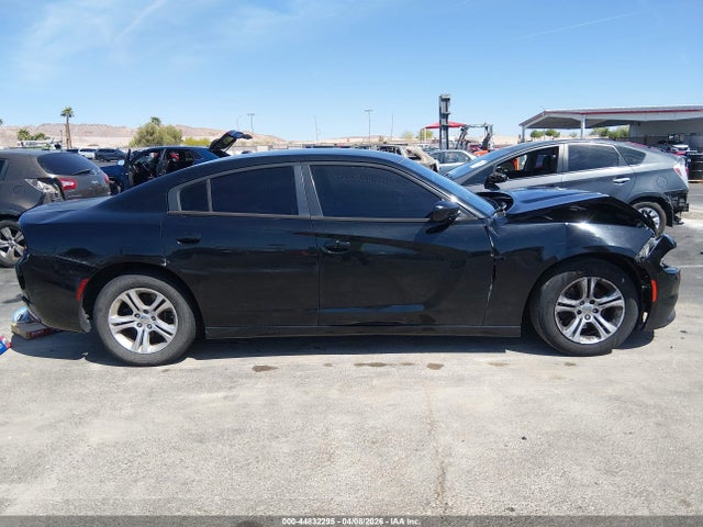 Продажа на аукционе авто 2015 Dodge Charger Se, vin: 2C3CDXBG0FH810029, номер лота: 44832295