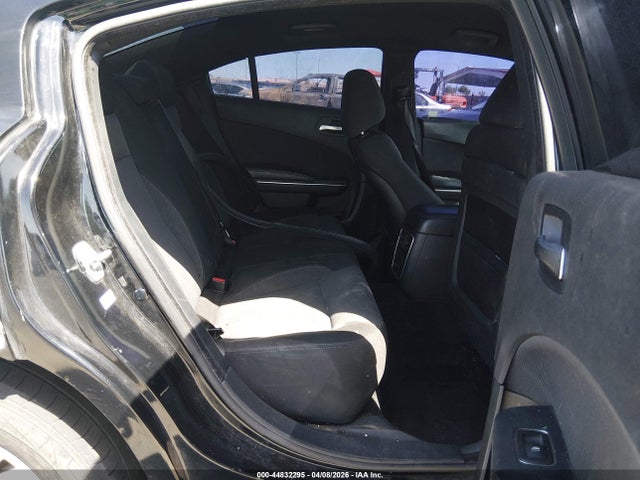 Продажа на аукционе авто 2015 Dodge Charger Se, vin: 2C3CDXBG0FH810029, номер лота: 44832295