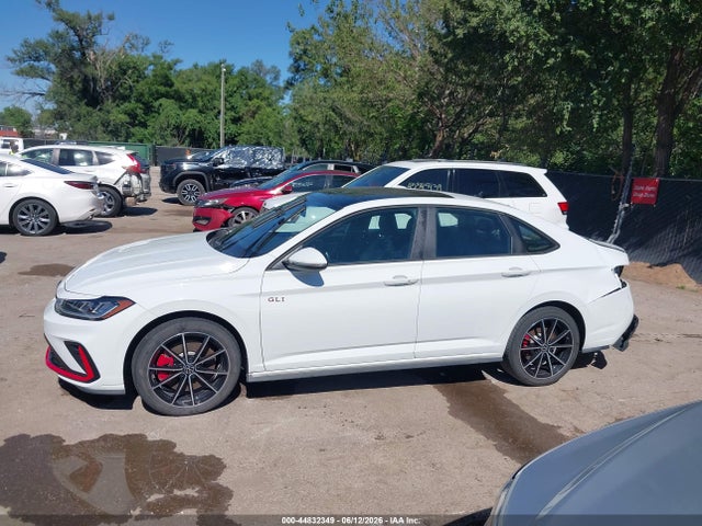 2025 Volkswagen Jetta Gli 2.0t Autobahn მანქანა იყიდება აუქციონზე, vin: 3VW1T7BU7SM024197, აუქციონის ნომერი: 44832349