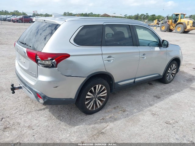 2019 MITSUBISHI OUTLANDER JA4AZ3A38KJ001425 Photo 3