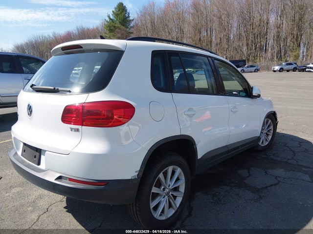 2017 Volkswagen Tiguan 2.0t/2.0t S მანქანა იყიდება აუქციონზე, vin: WVGAV7AX4HK046663, აუქციონის ნომერი: 44832429