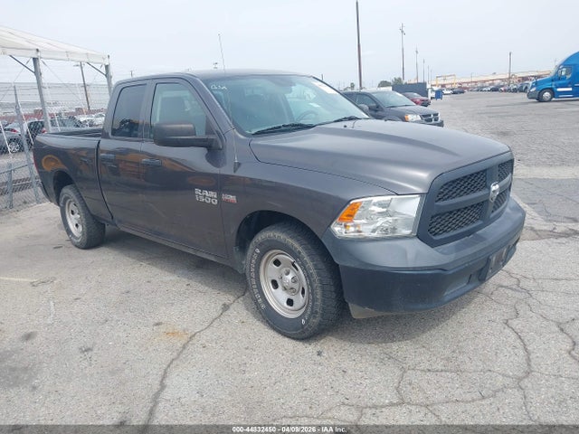 2016 RAM 1500 1C6RR6FT1GS382210