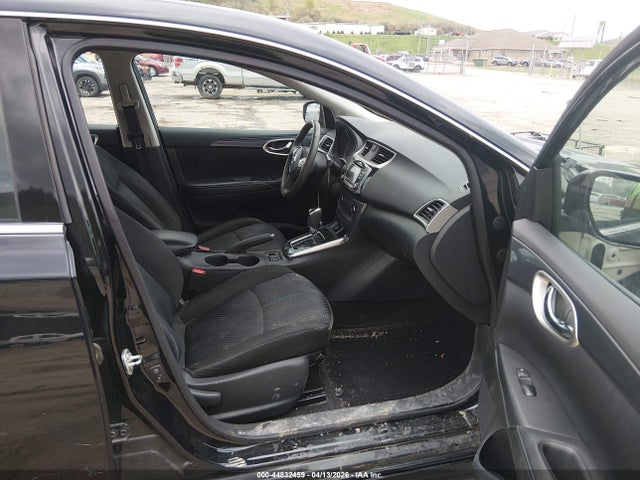 Продажа на аукционе авто 2017 Nissan Sentra Sr Turbo, vin: 3N1CB7AP0HY318068, номер лота: 44832459