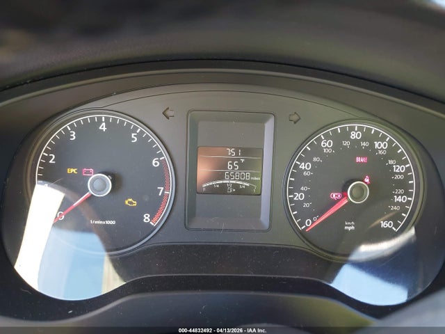 2011 Volkswagen Jetta 2.5l Se მანქანა იყიდება აუქციონზე, vin: 3VWBZ7AJ4BM313676, აუქციონის ნომერი: 44832492