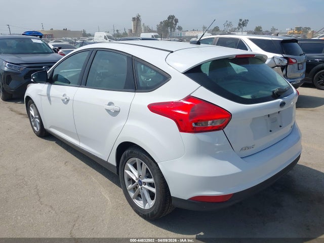1FADP3K24JL242163 Ford FOCUS SE