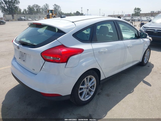 1FADP3K24JL242163 Ford FOCUS SE