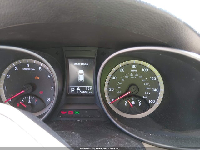 Продаж на аукціоні авто 2015 Hyundai Santa Fe Sport 2.4l, vin: 5XYZU3LB1FG304404, номер лоту: 44832520