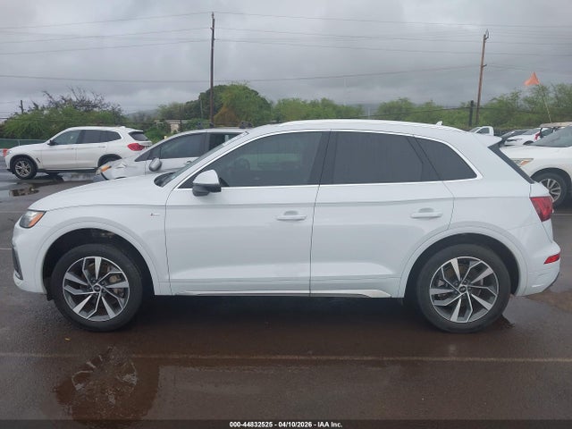 Продажа на аукционе авто 2023 Audi Q5 Premium 45 Tfsi S Line Quattro, vin: WA1GAAFYXP2097635, номер лота: 44832525