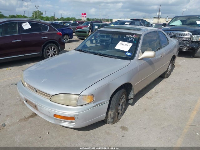 1996 Toyota Camry Dx/le მანქანა იყიდება აუქციონზე, vin: 4T1CG12K1TU658576, აუქციონის ნომერი: 44832537
