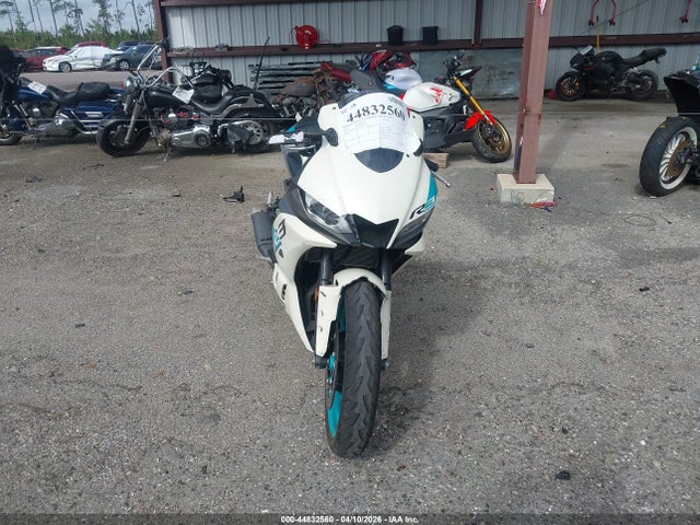 MH3RH18Y5RK018108 Yamaha Yzfr3 A