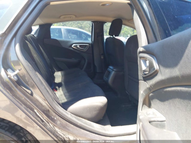 2015 CHRYSLER 200 1C3CCCAB8FN723990 Photo 7