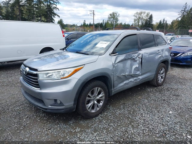 5TDZKRFH7GS180202 Toyota Highlander Le Plus V6