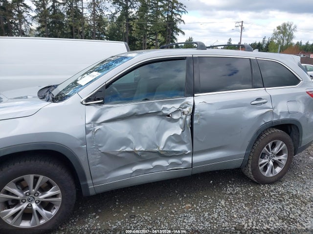 5TDZKRFH7GS180202 Toyota Highlander Le Plus V6