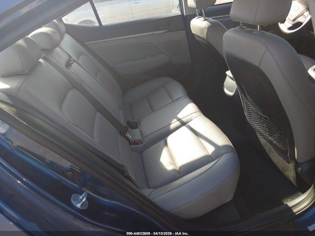 Hyundai Elantra Limited 2017 5NPD84LF2HH073001 Image 8