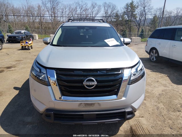 2022 Nissan Pathfinder Sv 4wd მანქანა იყიდება აუქციონზე, vin: 5N1DR3BD6NC231172, აუქციონის ნომერი: 44832610