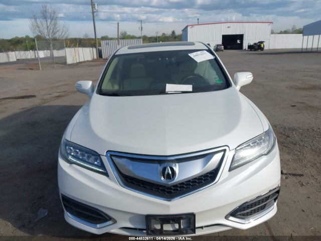 Продажа на аукционе авто 2018 Acura Rdx Technology   Acurawatch Plus Packages/technology Package, vin: 5J8TB4H56JL015277, номер лота: 44832611
