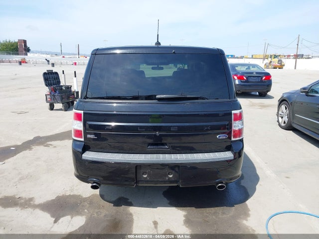 Ford FLEX SEL 2019 2FMGK5C85KBA13265 Image 17