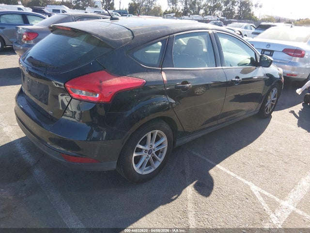 1FADP3K24JL241868 Ford FOCUS SE