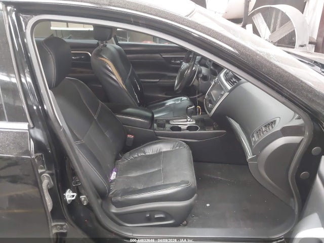1N4BL3AP3GC135632 Nissan Altima 3.5 Sl