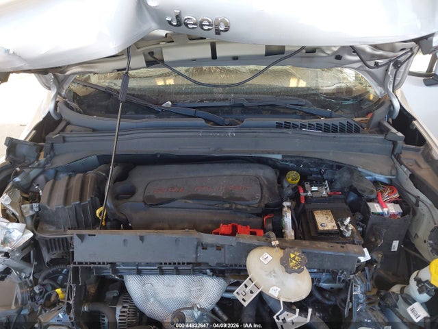 44832647 :رقم المزاد ، ZACCJBBB6JPH45173 vin ، 2018 Jeep Renegade Latitude 4x4 مزاد بيع