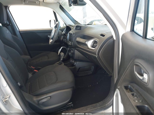 44832647 :رقم المزاد ، ZACCJBBB6JPH45173 vin ، 2018 Jeep Renegade Latitude 4x4 مزاد بيع